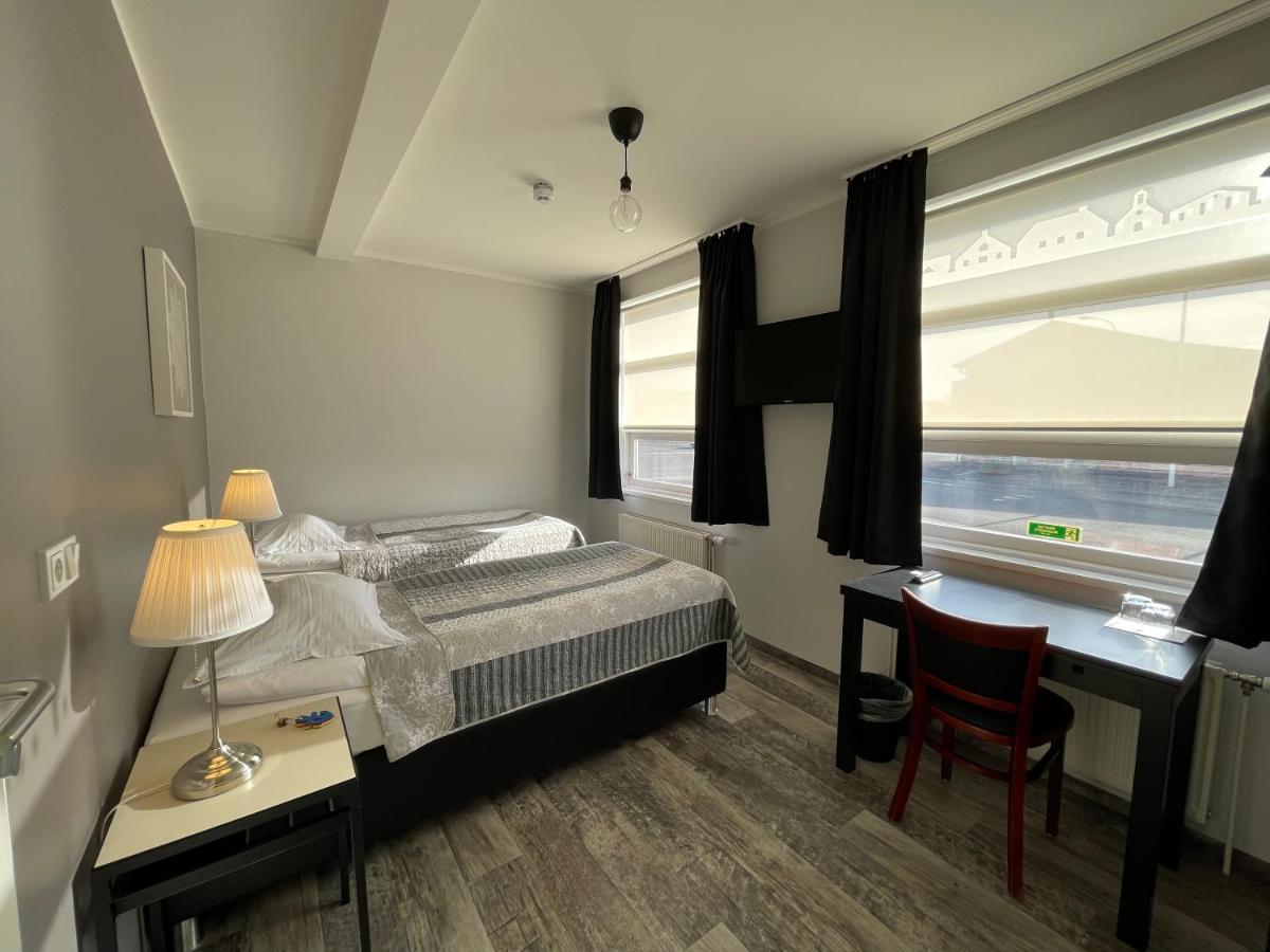 Akkeri Guesthouse Стиккисхоульмюр Экстерьер фото