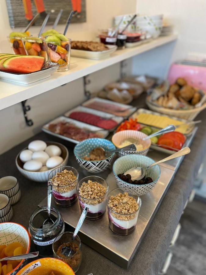 Akkeri Guesthouse Стиккисхоульмюр Экстерьер фото
