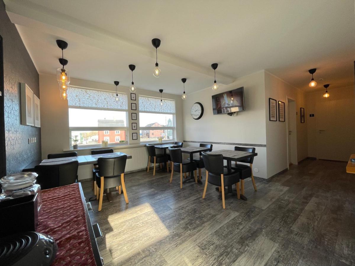 Akkeri Guesthouse Стиккисхоульмюр Экстерьер фото