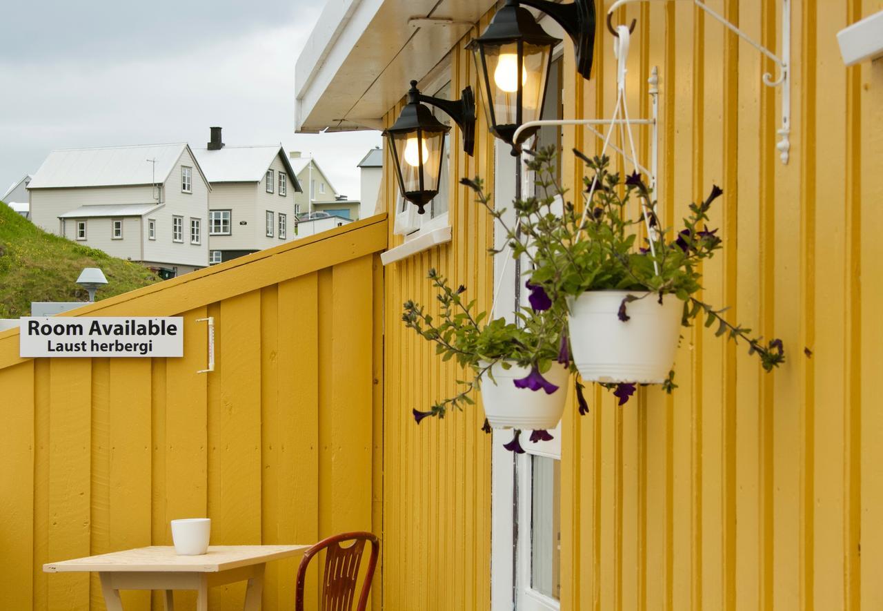 Akkeri Guesthouse Стиккисхоульмюр Экстерьер фото